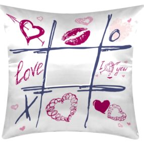 Cuscino personalizzato a tema tris: AMORE - LOVE